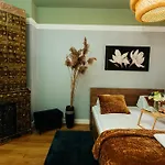 Maya's 69 - 3 In G * Danzica
