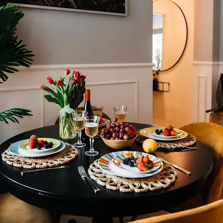 Maya's Flats & 69 - 3 In G