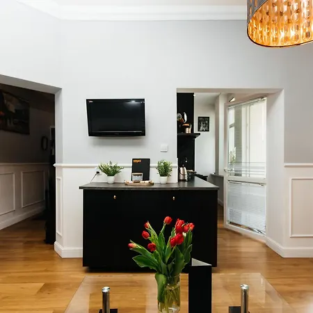 Maya's Flats & 69 - 3 In G Gdańsk