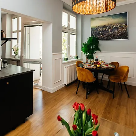 アパート Maya's Flats & 69 - 3 In G *