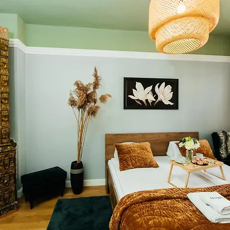 Maya's Flats & 69 - 3 In G * Gdańsk