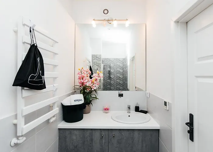 Maya's Flats & 69 - 3 In G Lägenhet *