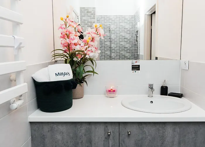 Lägenhet Maya's Flats & 69 - 3 In G *