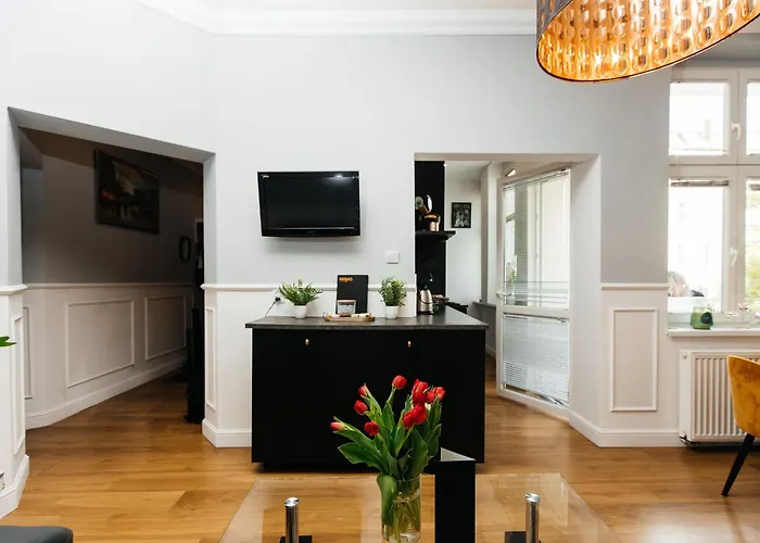 Maya's Flats & 69 - 3 In G Gdańsk