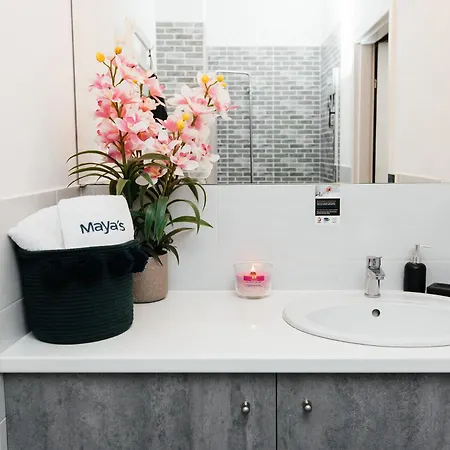 Apartamento Maya's Flats & 69 - 3 In G *