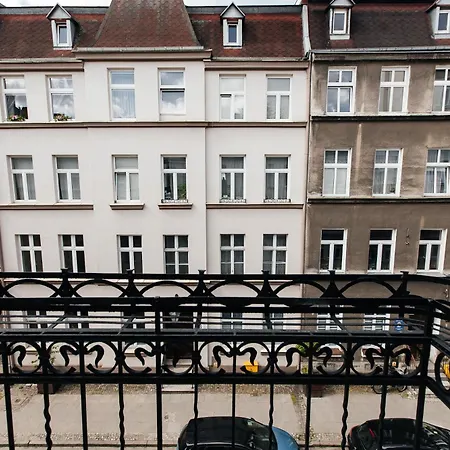 Apartamento Maya's Flats & 69 - 3 In G