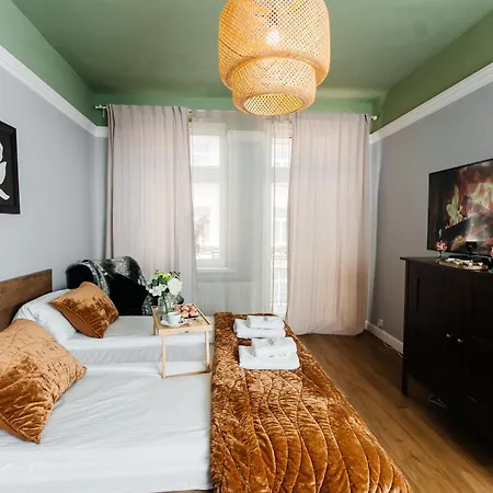 Apartamento Maya's Flats & 69 - 3 In G